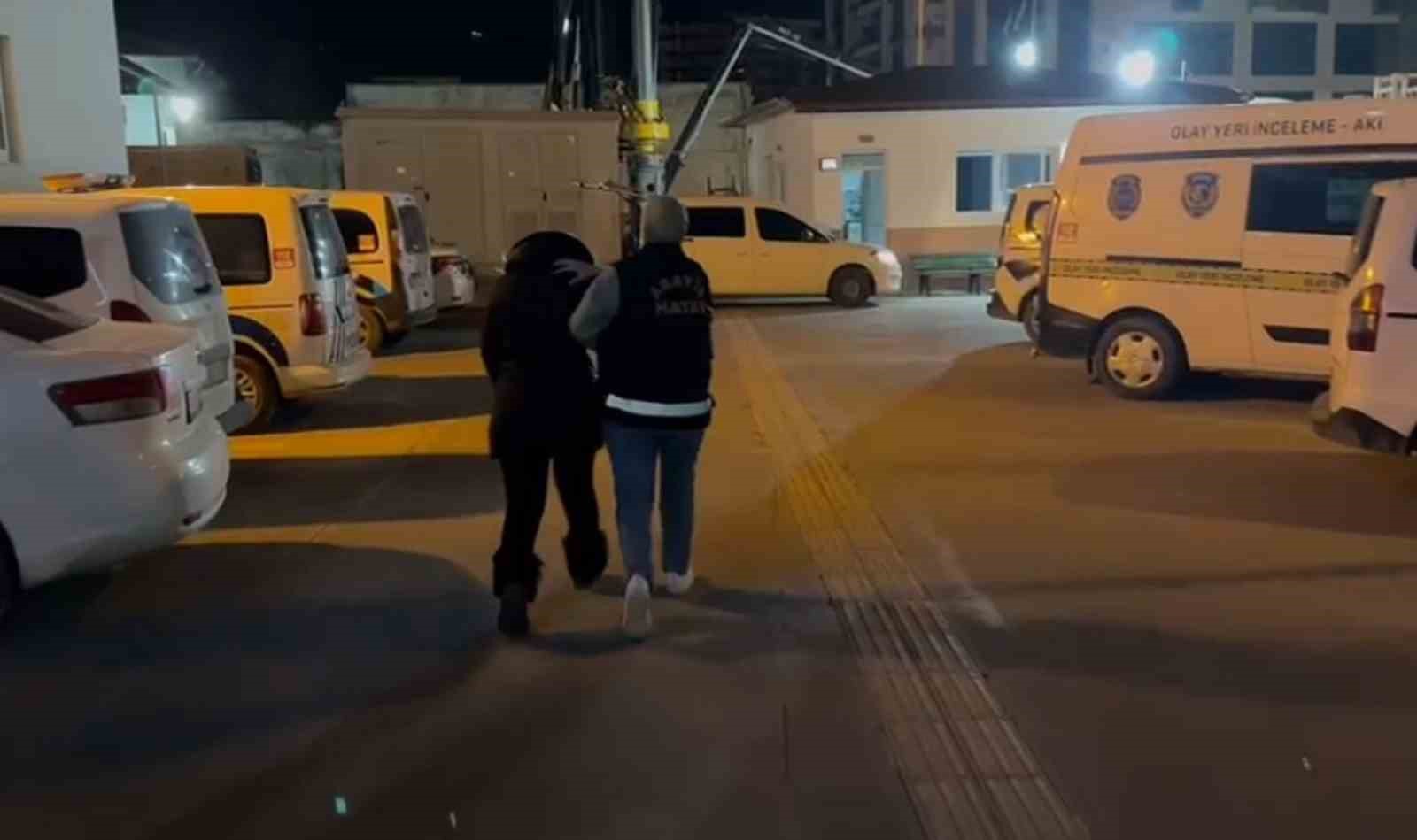 İskenderun’da fuhuş operasyonu